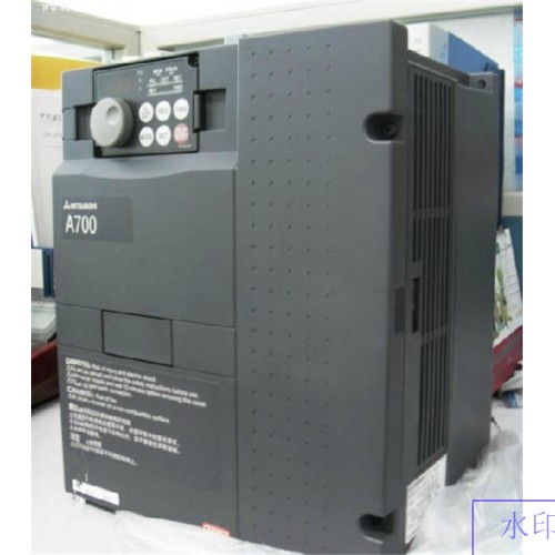 FR-A740-0.75K-CHT FR-A700 VFD Inverter input 3 phase 380V output 3 ph 380~480V 2.5A 0.75KW 0.2~400Hz with keypad new