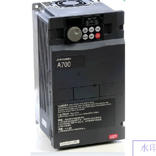 FR-A740-1.5K-CHT FR-A700 VFD Inverter input 3 phase 380V output 3 ph 380~480V 4A 1.5KW 0.2~400Hz with keypad new