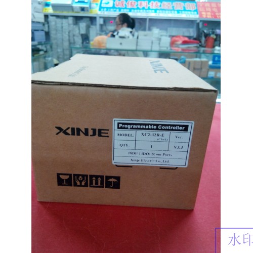 XC2-32R-E XINJE XC2 Series PLC AC220V DI 18 DO 14 Relay new in box