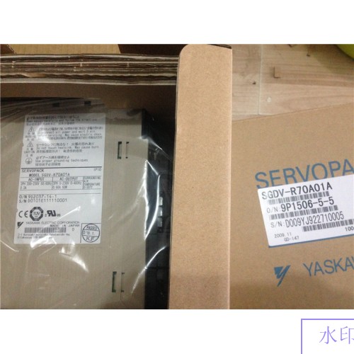 SGDV-R70A01A Analog/Pulse Interface 50w 200V SGDV Sigma-5 SERVOPACKS new